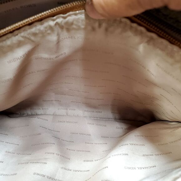 MICHAEL KORS Jet Set Signature Brown Tote Bag - Picture 9 of 14